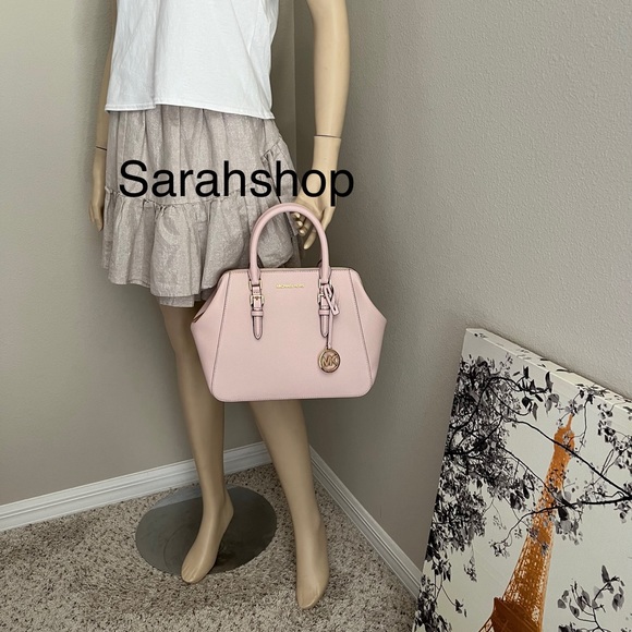 🌼Michael Kors Set - Picture 6 of 16